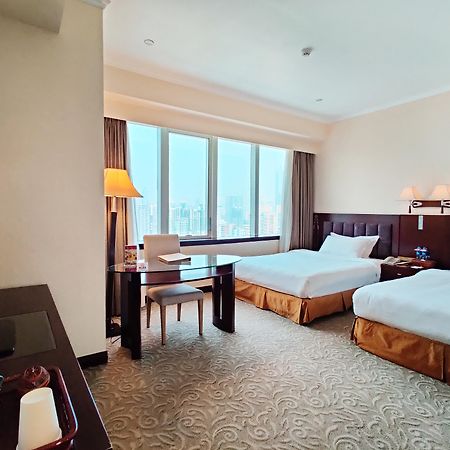 Majestic Hotel Гуанджоу Екстериор снимка