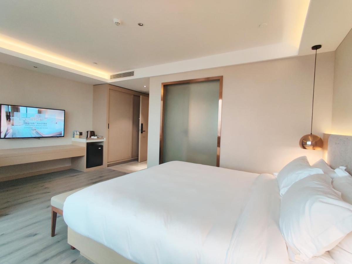 Majestic Hotel Гуанджоу Екстериор снимка