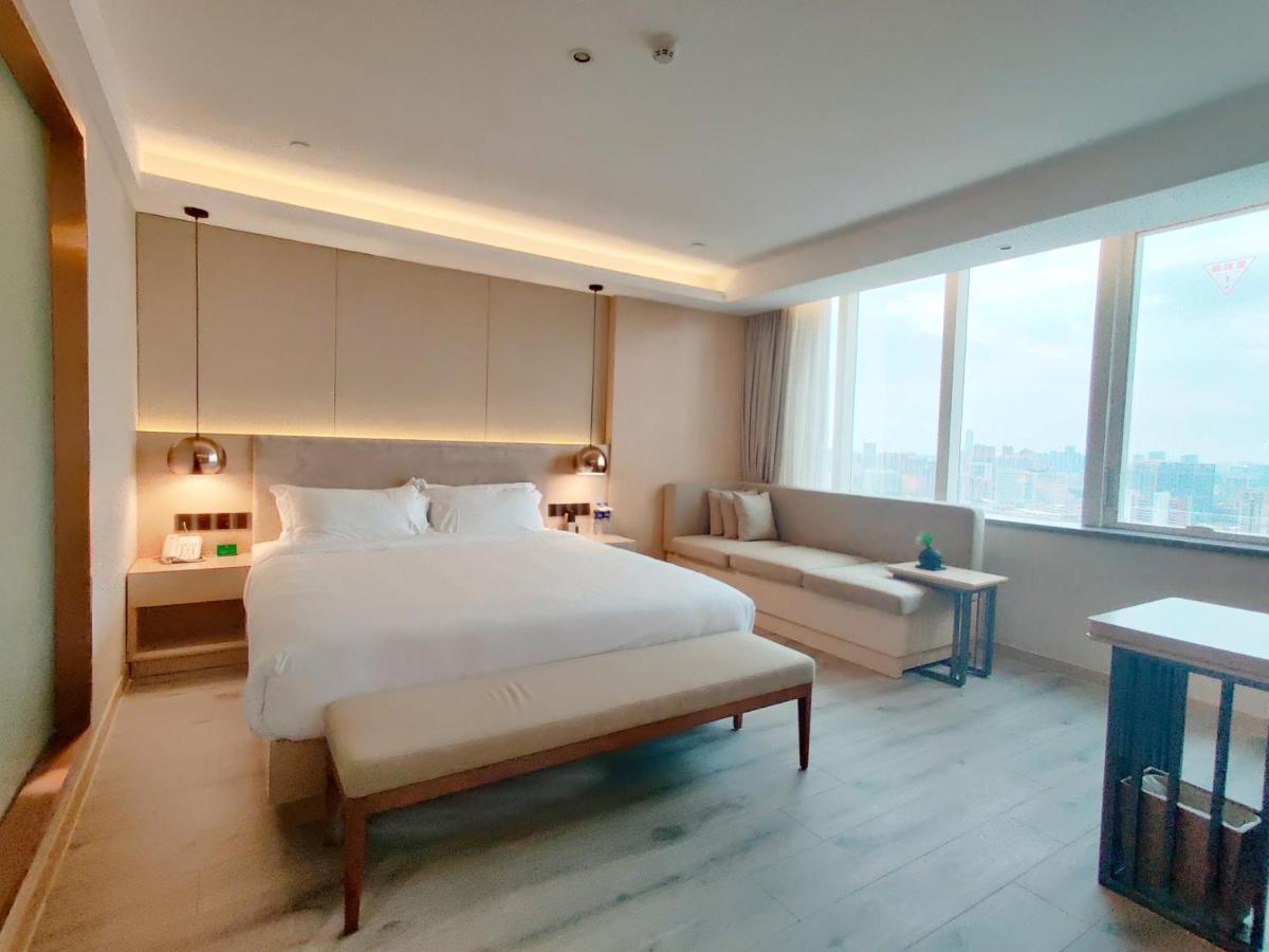 Majestic Hotel Гуанджоу Екстериор снимка