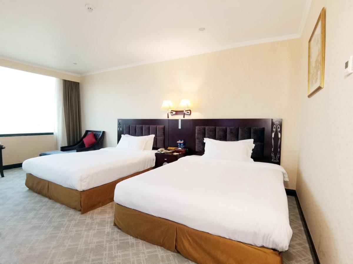 Majestic Hotel Гуанджоу Екстериор снимка