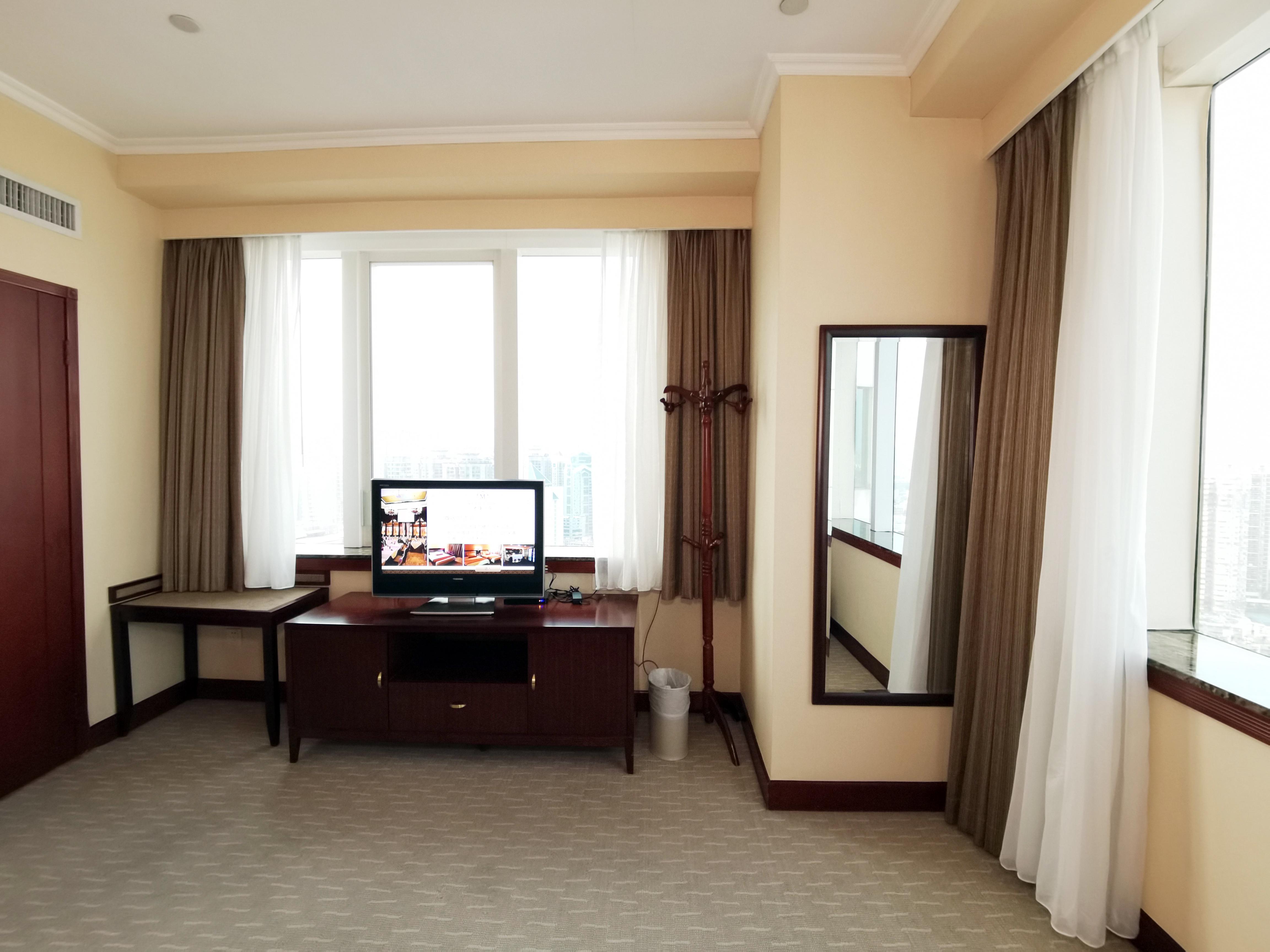 Majestic Hotel Гуанджоу Екстериор снимка