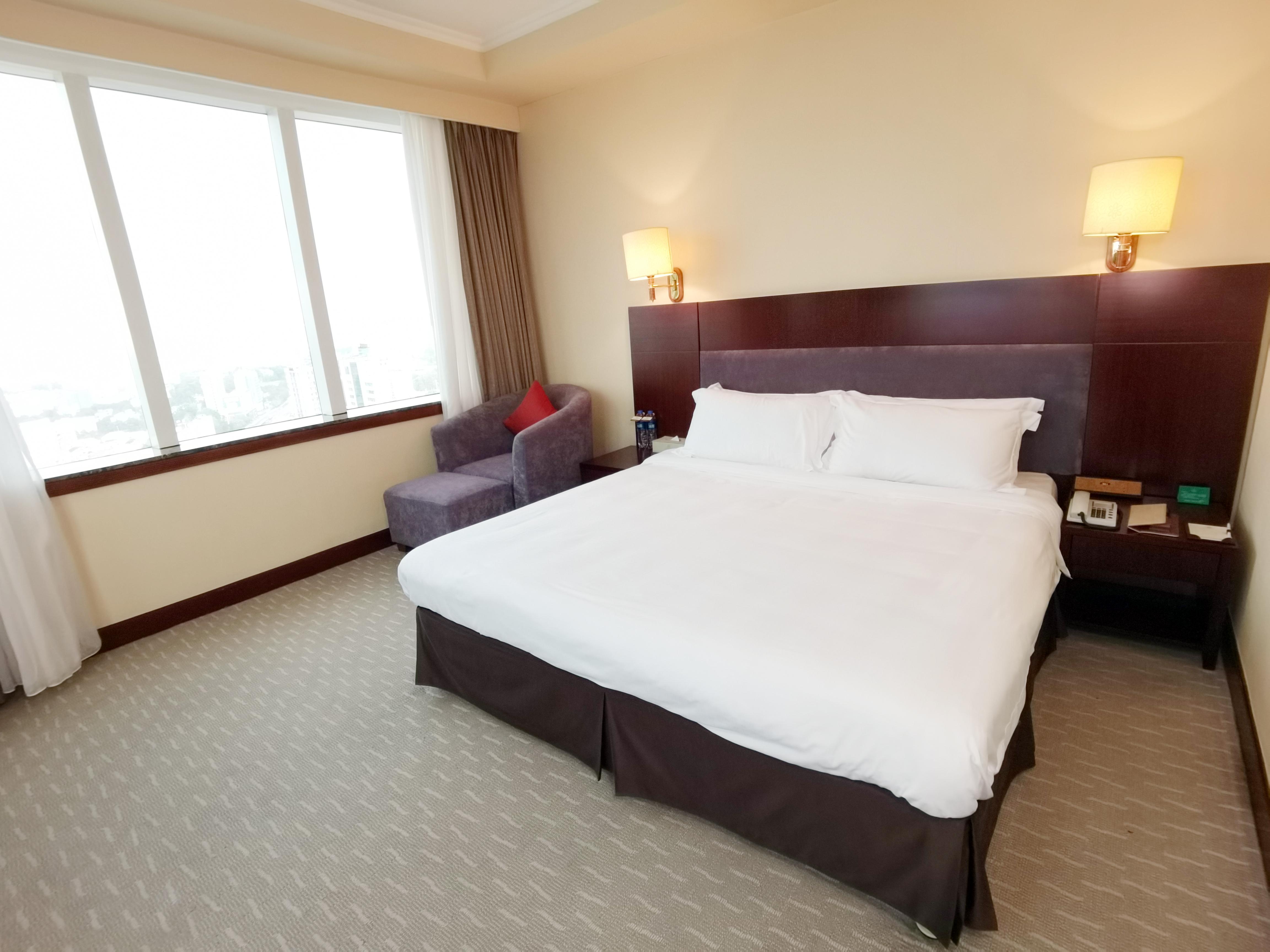 Majestic Hotel Гуанджоу Екстериор снимка